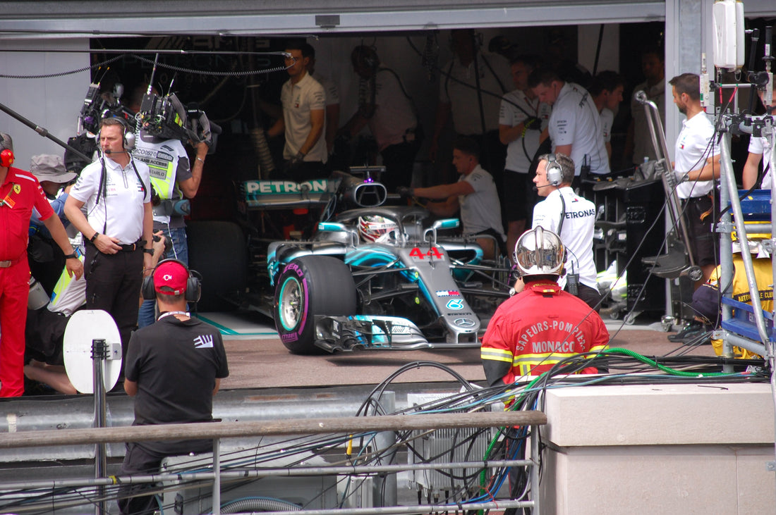 Lewis Hamilton dans les stands du Grand Prix de Monaco 2018